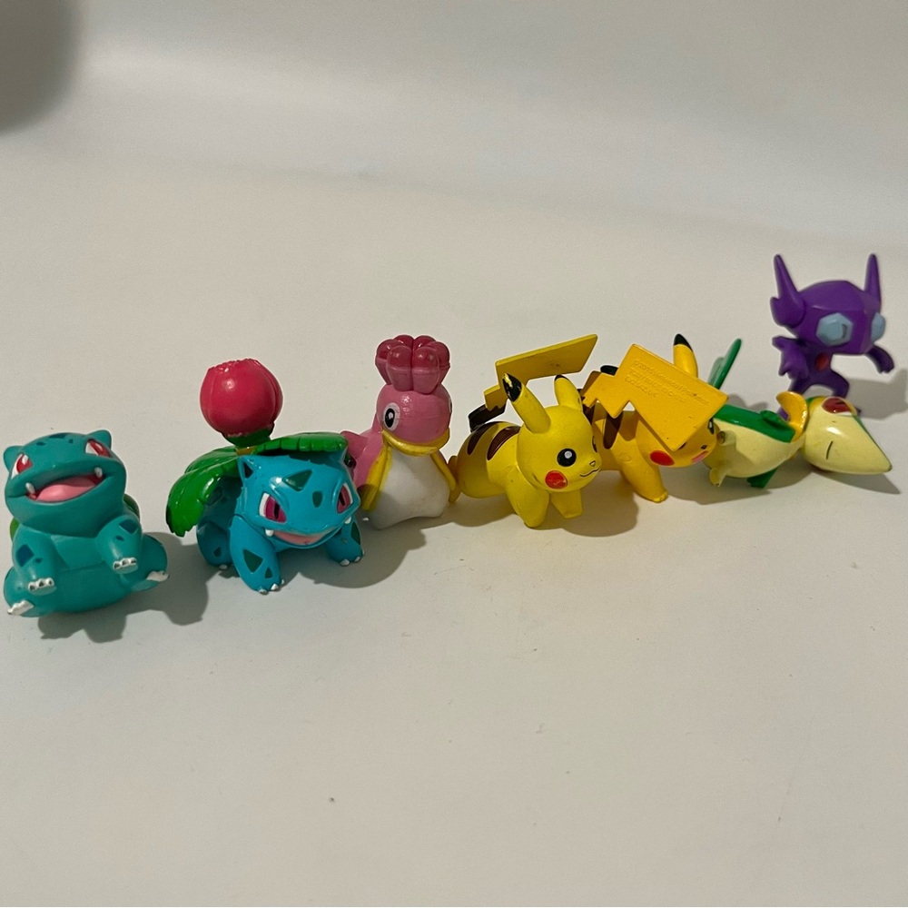 Vintage TOMY Pokemon Figure Toy Lot